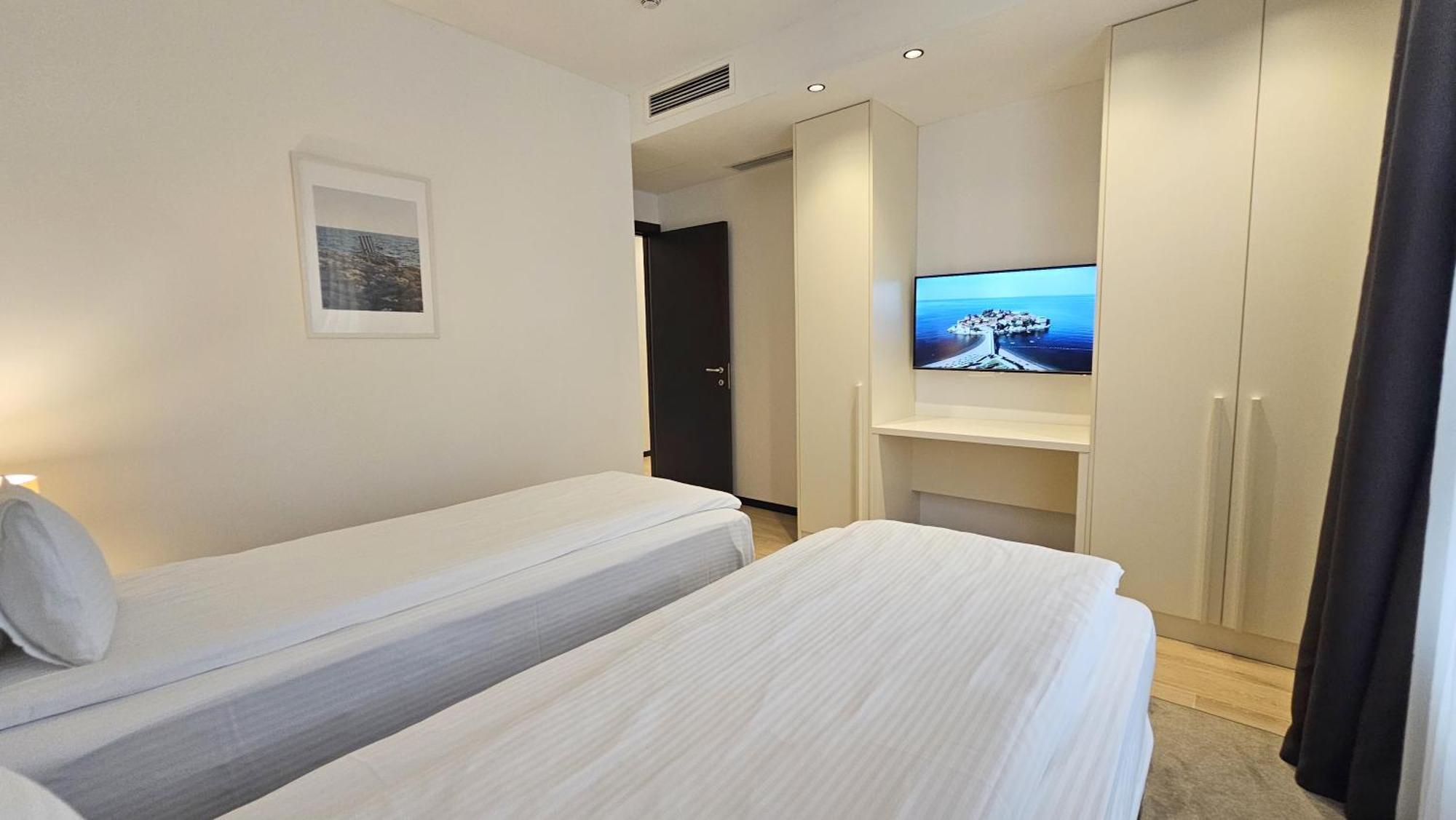 Maresia Boutique Suites Будва Экстерьер фото