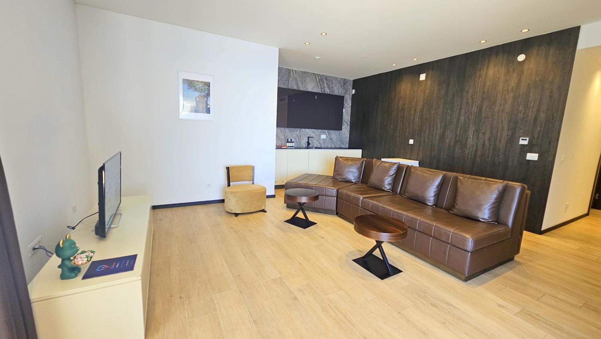 Maresia Boutique Suites Будва Экстерьер фото