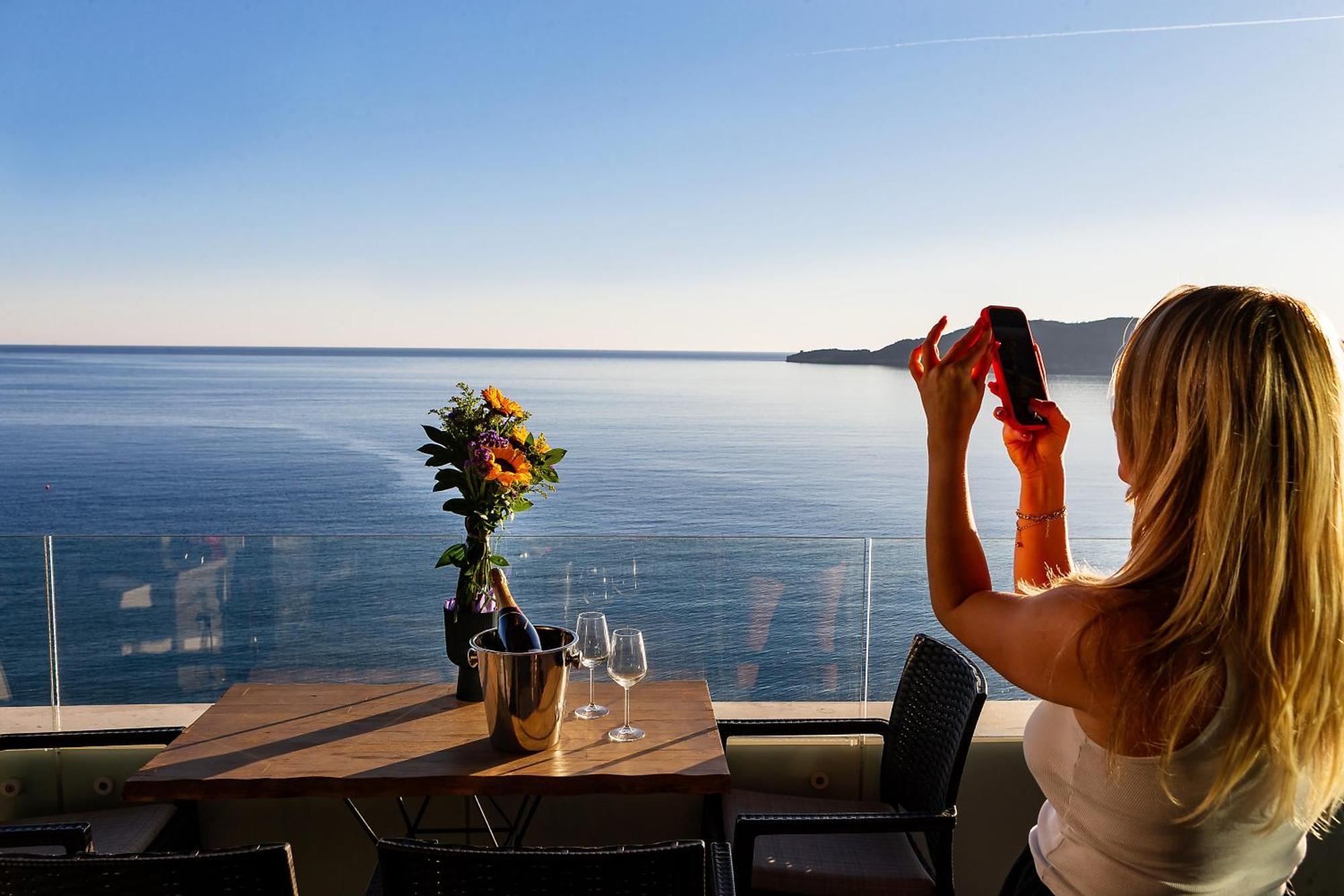 Maresia Boutique Suites Будва Экстерьер фото